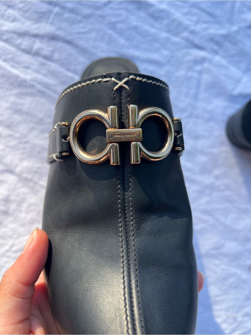salvatore ferragamo phobos gancini mules - Picture 11 of 12